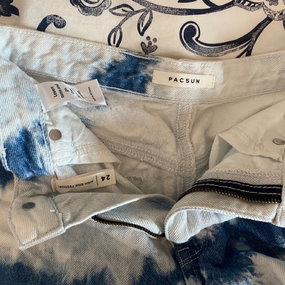 pacsun high rise festival shorts never worn! - Picture 3 of 3